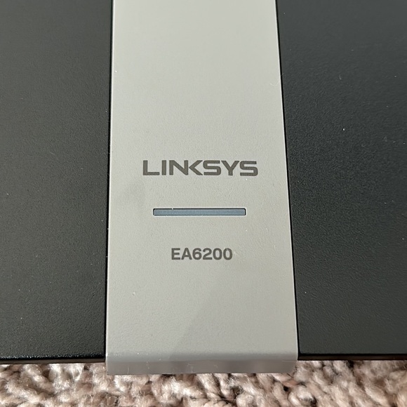 Linksys EA6200 - Picture 2 of 7